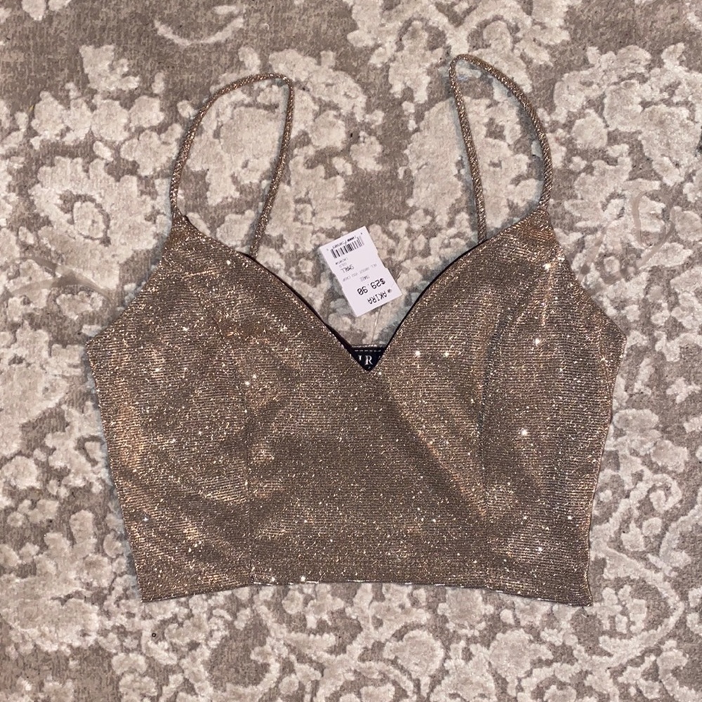 Akira sparkle top